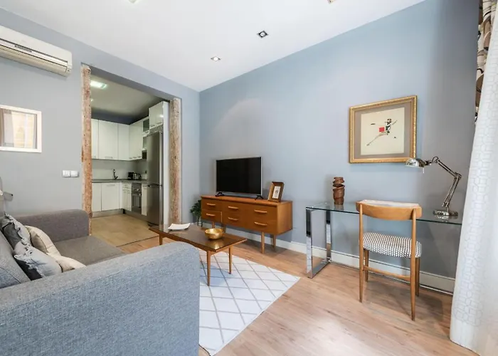Cozy And Modern - 1Bd 1Bt - Sol